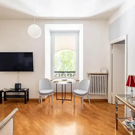 Nido Degli Artisti In Trastevere Piazza Trilussa